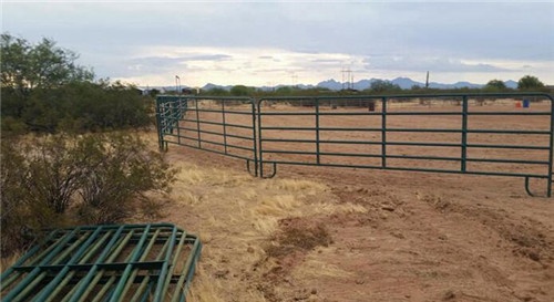 How To Secure Corral Panels