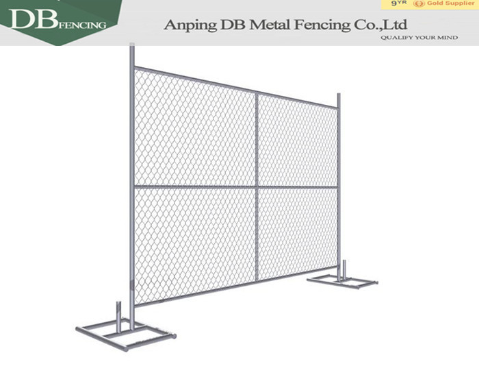 chain link fence panel with stands drawing