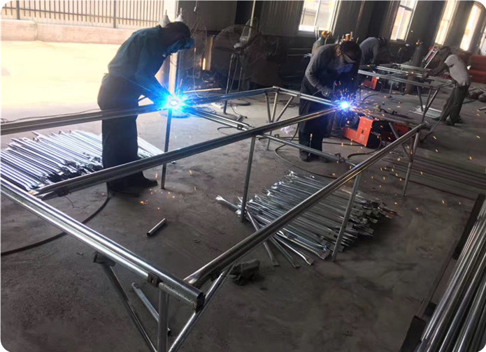 temporary fence panel welding process